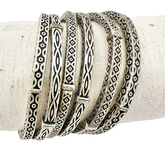 Set of 6 Bracelets Stretch Bangles Silver Celtic Look 2 ea of 3 Patterns NWOT - Picture 5 of 10